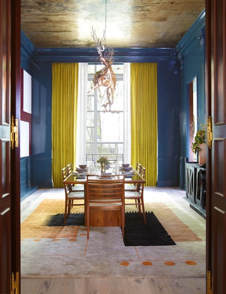 A room by Kristen McGinnis. Photo courtesy of Architectural Digest