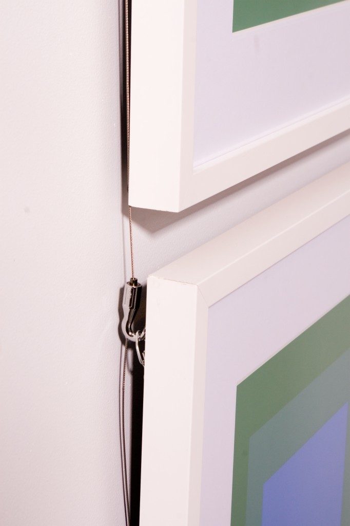 picture hanging hooks and hardware - cable system